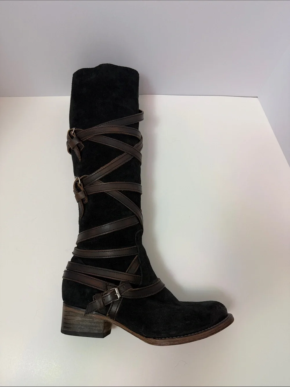 Freebird Women’s Black Garret Suede Tall Boots with Brown Straps‎ Size 7